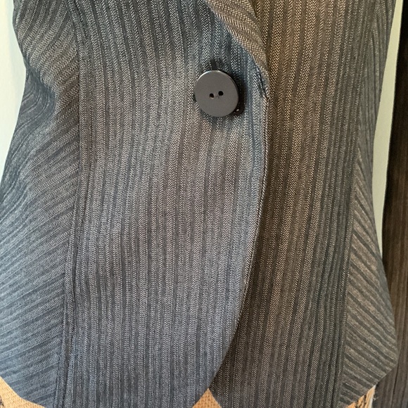 Kenneth Cole Gray Striped Pant Suit - Picture 16 of 16